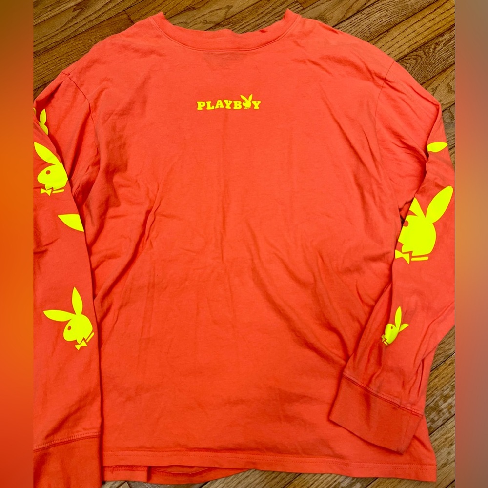 PLAYBOY by PacSun Men’s Vibrant Long Sleeve Tee L Large